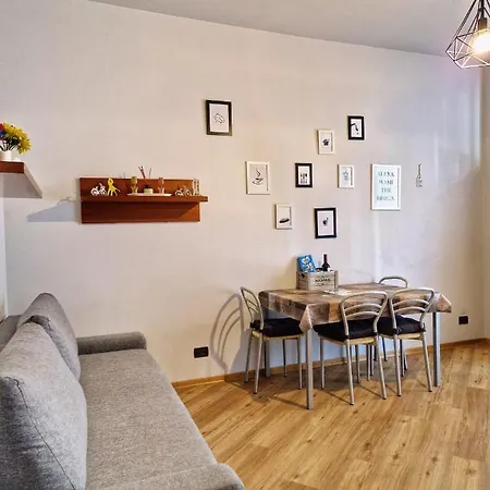 아파트 Ana's Place 3 *