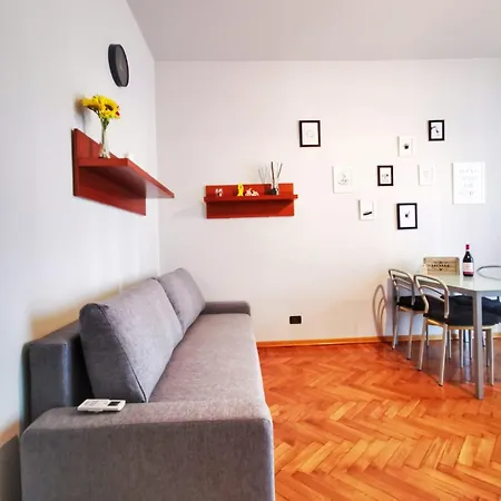 Ana's Place 3 Апартаменты Турин